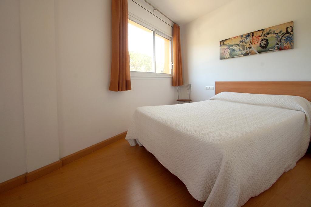 Aparthotel Arenal Pals Exteriör bild